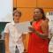 Mme Violetta COLLETIN remet la médaille de bronze des Olympiades de maths