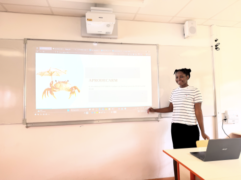 Melissa Guicheron qui présente le projet