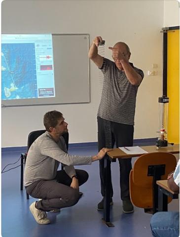 Utilisation du ressort à ondes  