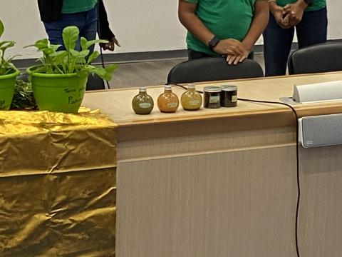 Expériences présentées par les élèves