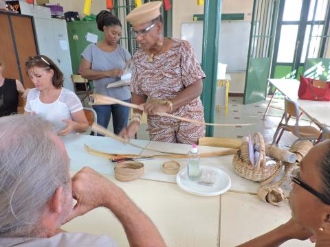 ATELIER DE TRESSAGE : Bacoua