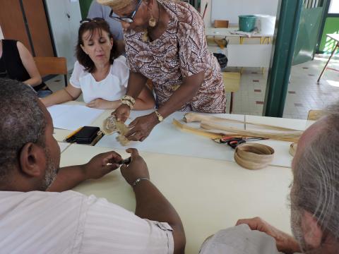 ATELIER DE TRESSAGE : Bacoua