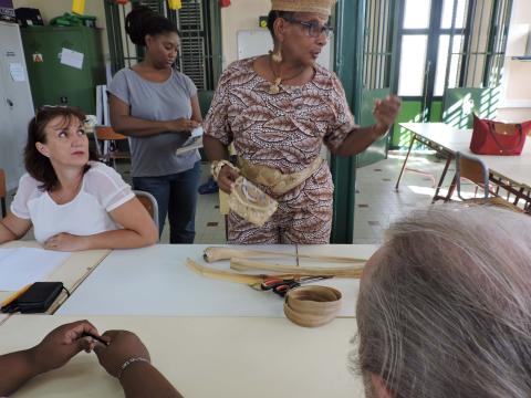 ATELIER DE TRESSAGE : Bacoua