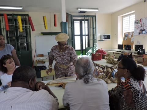 ATELIER DE TRESSAGE : Bacoua