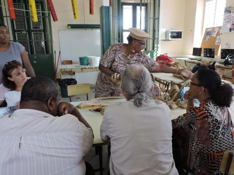 ATELIER DE TRESSAGE : Bacoua