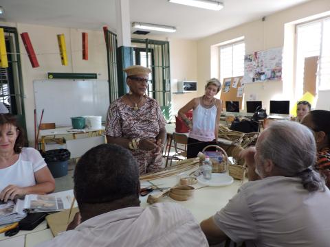 ATELIER DE TRESSAGE : Bacoua