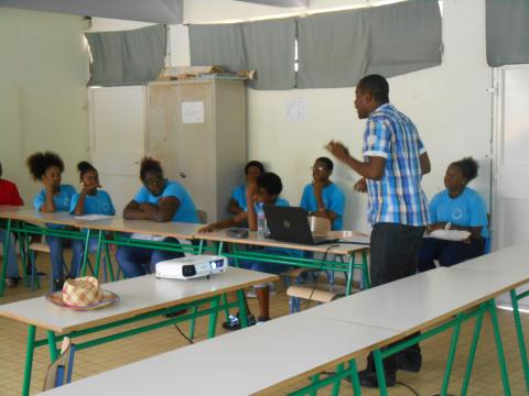 Rétrospective :  Semaine du créole au collège Les Roches Gravées et au Lycée Raoul G.NICOLO